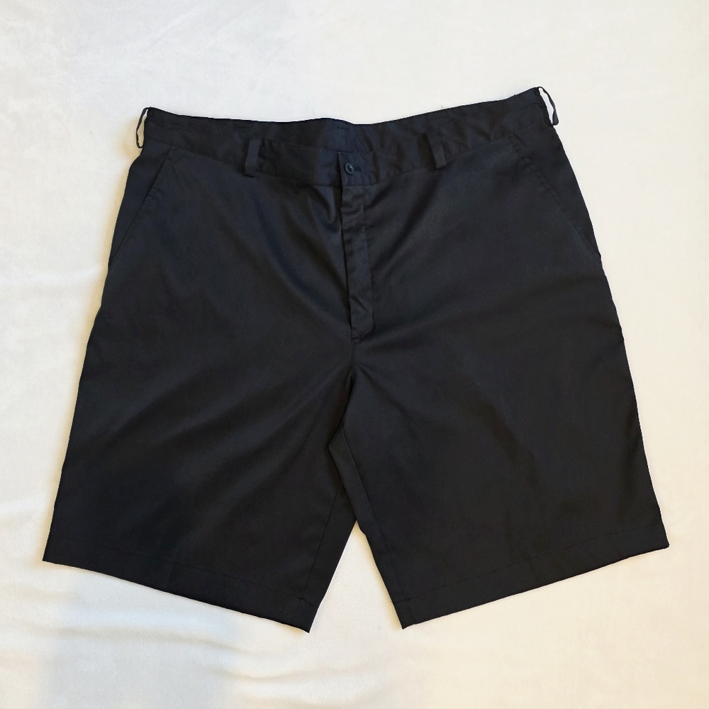 Men's Nike Golf Shorts Size 40